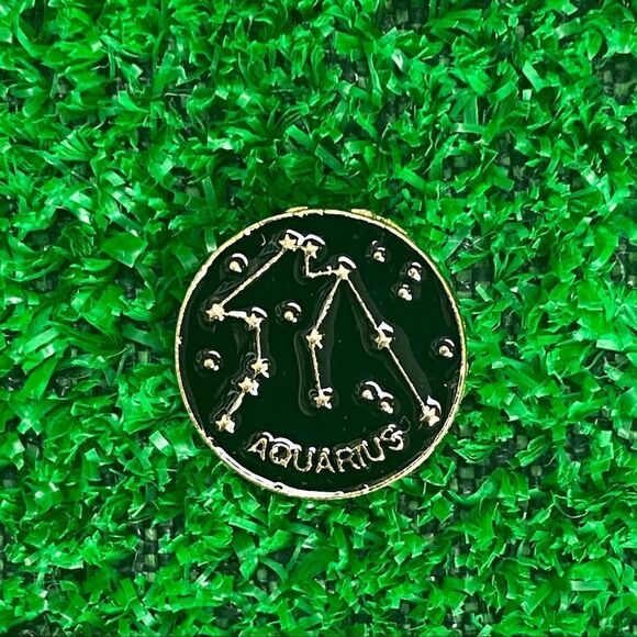 Aquarius Zodiac Enamel Pin/ Brooch Lapel - Picture 6 of 6